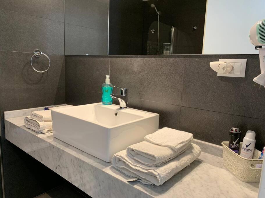 Apartamento A Pasos De Canitas Y Palermo Hollywood Buenos Aires Exterior foto